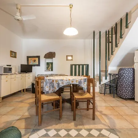 Pescettibobba B Semesterbostad *