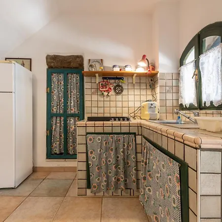 Pescettibobba B Semesterbostad